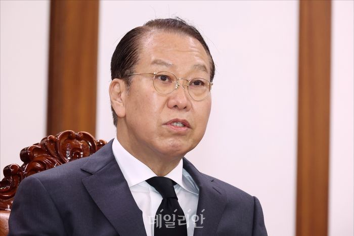 권영세 "말바꾸기는 <b>이재명</b>…'우클릭하는 척' 던지고 보자식"