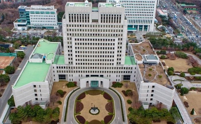 <b>조영남 매니저</b> 얼굴 공개가 위법? 대법원 판단은 이랬다