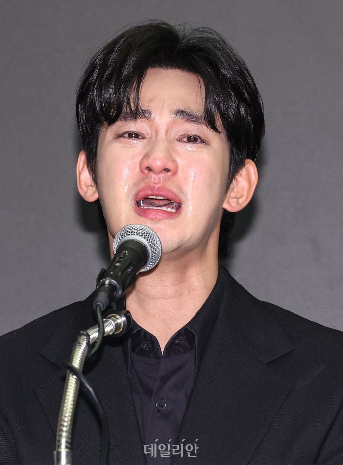 <b>김수현</b>, <b>카톡</b> 감정서로 자폭?...‘종합결론’의 반전 내용