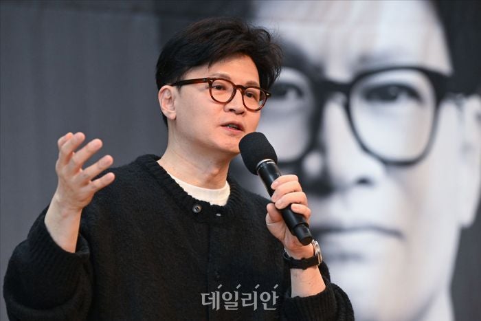 <b>한동훈</b> "<b>이재명</b>, 의회독재·제왕적 대통령 권력 다 휘두르려는 속셈"