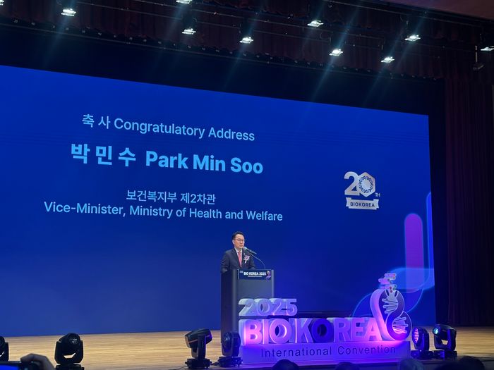 박민수 보건복지부 제2차관이 7일 서울 코엑스에서 열린 바이오코리아 2025 개막식에서 축사를 전하고 있다.ⓒ데일리안 이소영 기자
