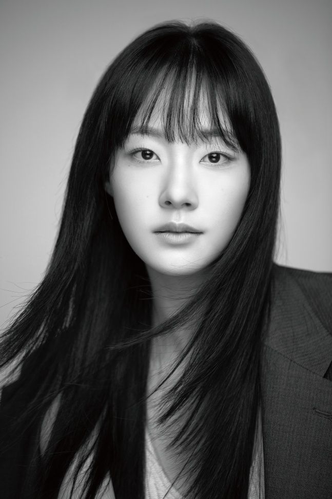 '이친자' <b>채원빈</b>, <b>아우터유니버스와 재계약</b> 체결