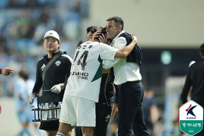 ‘<b>전진우</b> 1골 1도움’ 전북…대구 꺾고 선두 자리 탈환