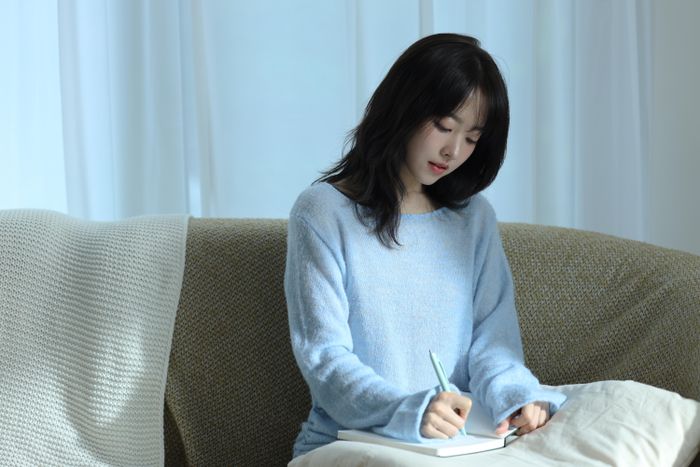 <b>박보영</b>, <b>팬미팅</b>서 직접 작사한 팬송 공개