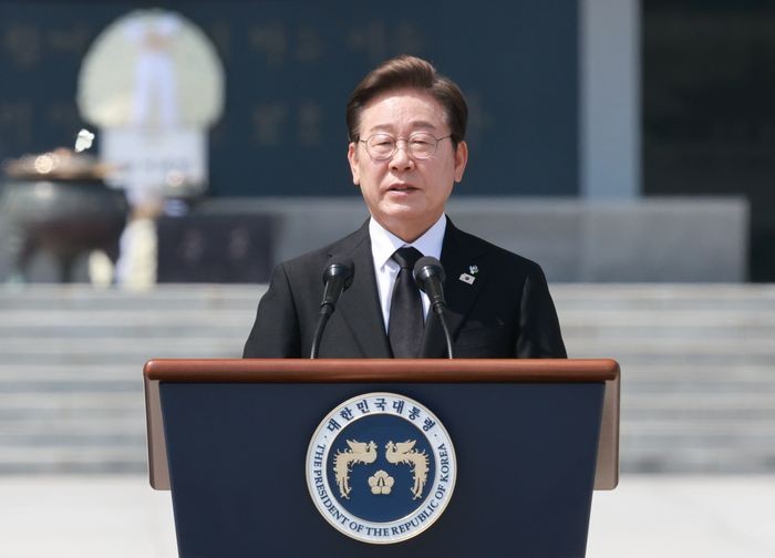 [전문] 李대통령 <b>현충일 추념사</b>…"특별한 희생엔 특별한 보상 주어져야...