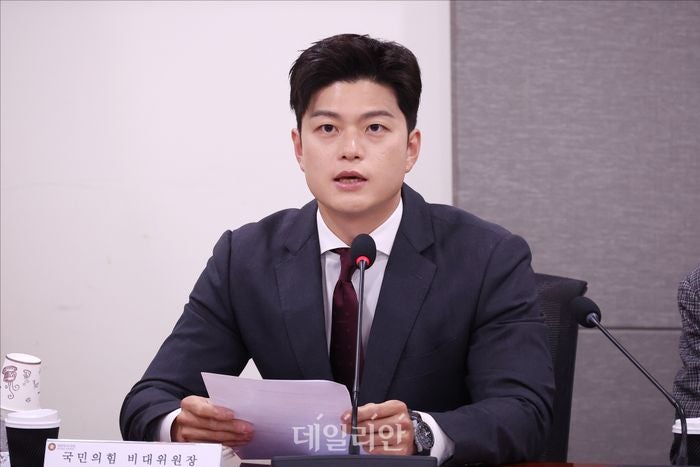 <b>김용태</b> "당이 변화할 생각 없다면 전당대회 출마 의미 없어"