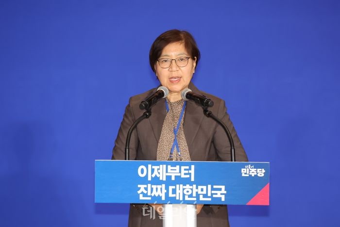 <b>정은경</b> “새 정부 첫 장관, 막중한 책임…복지 강국 실현할 것”