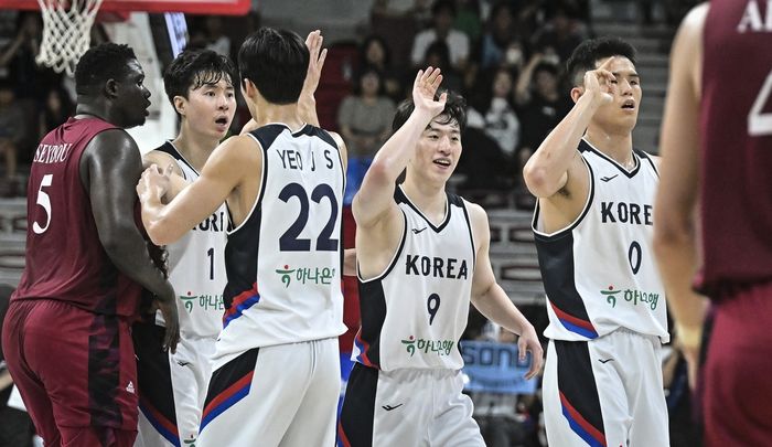 ‘<b>이현중 더블더블</b>’ 남자농구, 카타르전 대승으로 평가전 3연승