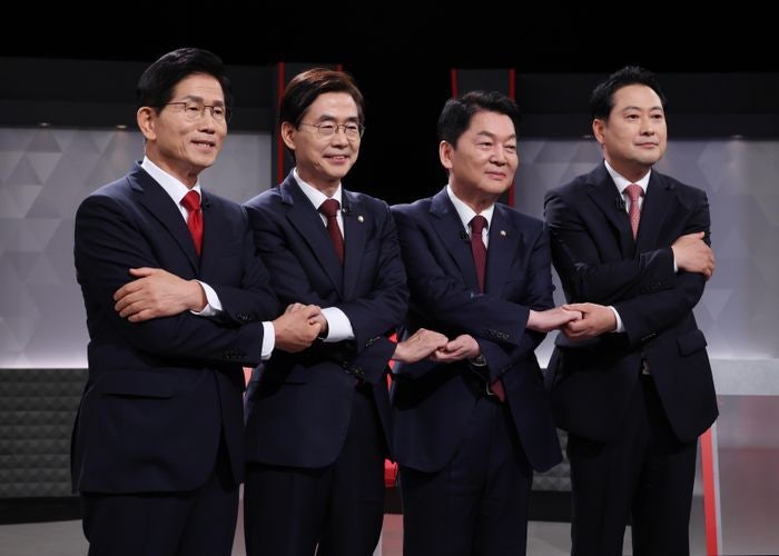[TV<b>토론</b>] "분열 없애야" vs "尹 버려야"…강성파-혁신파, 국민의힘 생존...