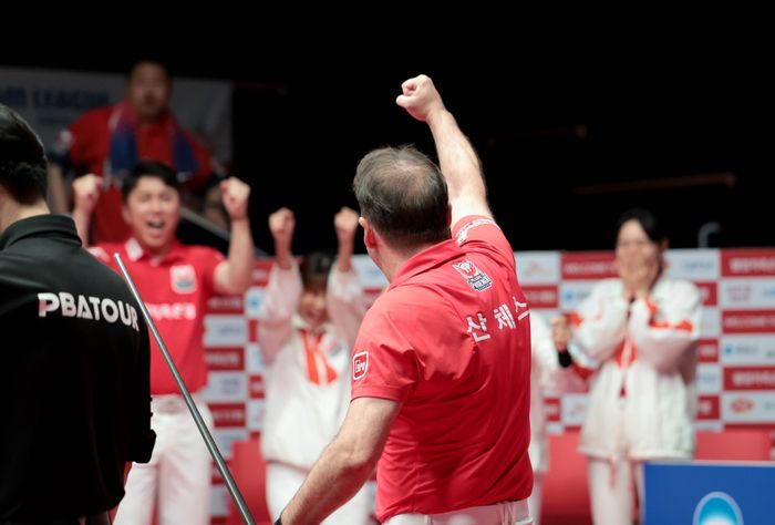 <b>웰컴저축은행</b>, <b>PBA 팀리그</b> 2R 극적 우승…MVP 산체스