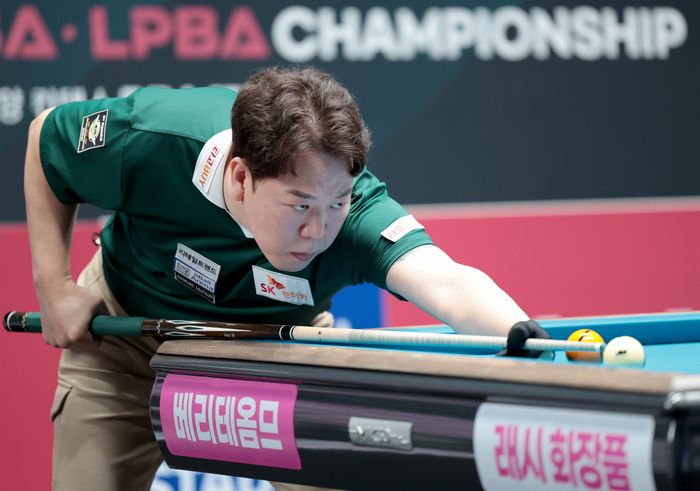 국내 강자 <b>조재호</b>·<b>강동궁</b>, 승부치기 충격패…PBA 64강서 <b>탈락</b>