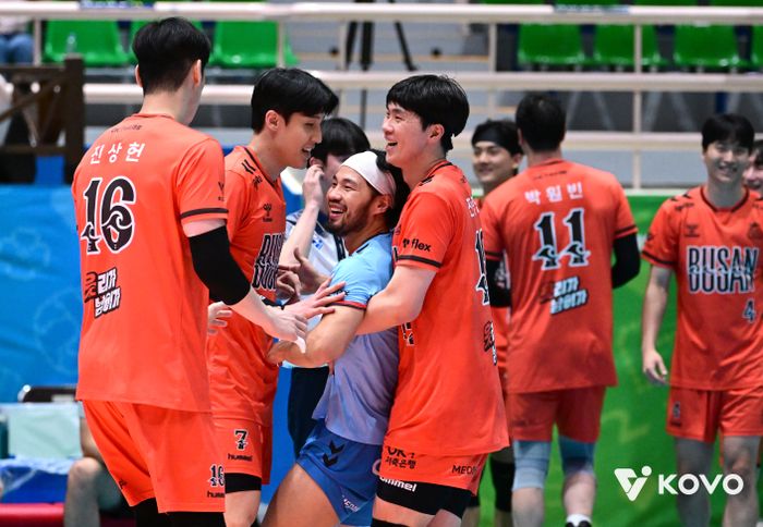프로배구 <b>OK저축은행</b>, KB손해보험 꺾고 컵대회 2연승