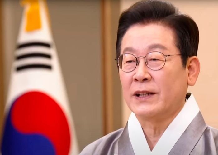 국민의힘 "李대통령, '소금 뿌리고 싶다'는 민심 들었나…<b>국정</b> 전환 없...