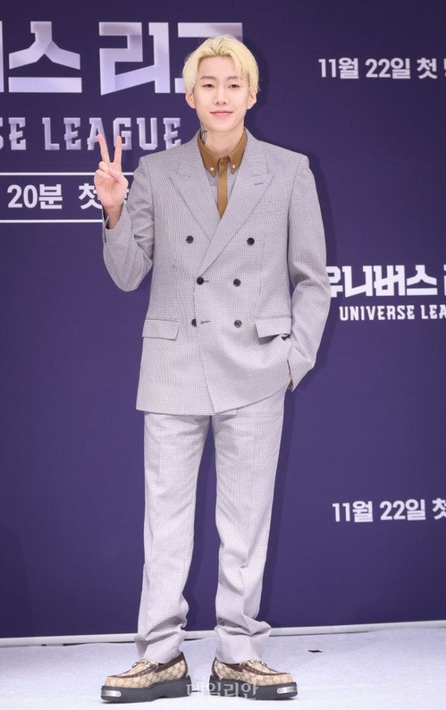 <b>박재범</b>, <b>유방암</b> 캠페인 공연 <b>논란</b> 사과 "불쾌했다면 죄송"