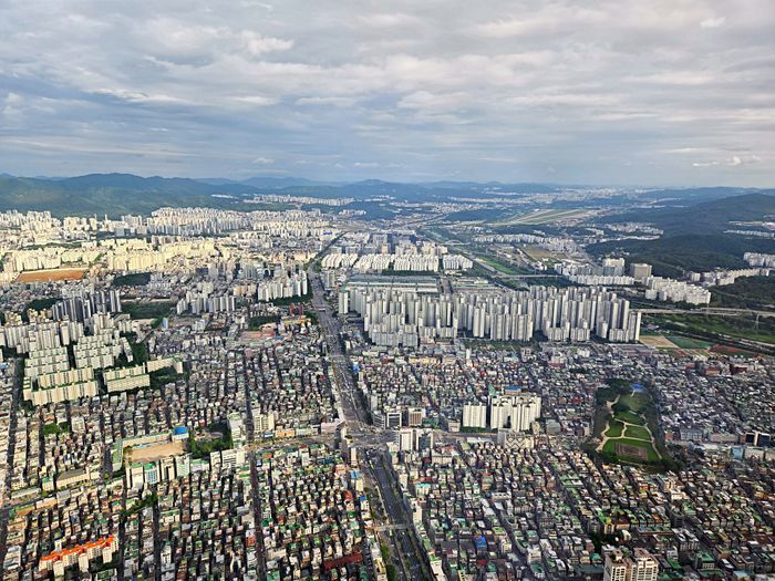 규제 폭탄에 재개발·재건축 ‘대혼돈’…주택공급, 사실상 ‘올스톱’
