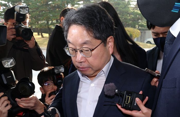 대장동 항소 포기 논란…사의 표명한 <b>노만석 검찰총장 대행</b>, 14일 <b>퇴임</b>식