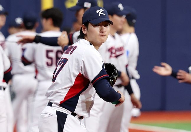 "팬들께 보답할 기회" 야구 <b>한일전</b> 1차전 <b>선발</b> <b>곽빈</b>…일본 좌완 소타니