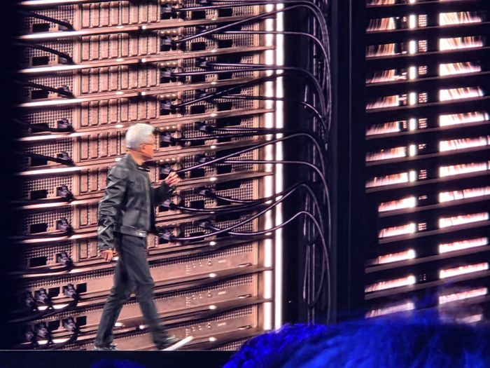 젠슨 황 엔비디아 CEO가 5월 19일(현지시간) 대만 타이베이시 음악당에서 열린 컴퓨텍스 2025 기조연설에서 발언하고 있다.ⓒ임채현 기자