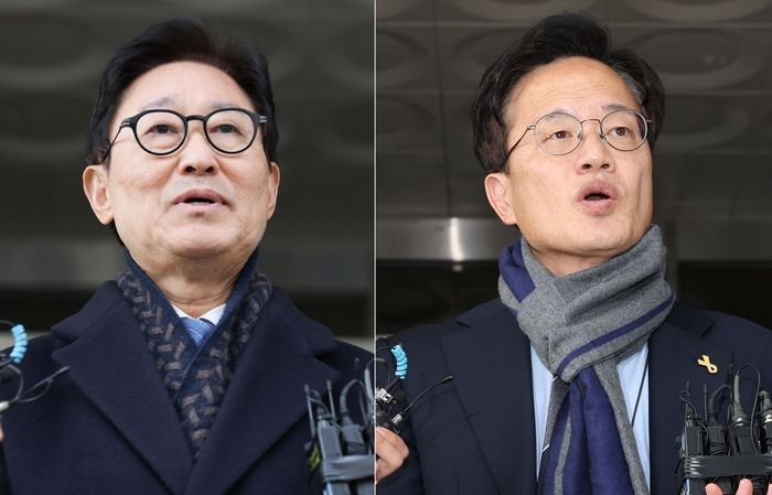 국회 패스트트랙(신속처리안건) 충돌 사건으로 재판에 넘겨진 더불어민주당 박범계·박주민 의원이 19일 오후 서울 양천구 서울남부지방법원에서 열린 선고 기일을 마친 뒤 법원을 나서며 입장을 밝히고 있다.ⓒ뉴시스