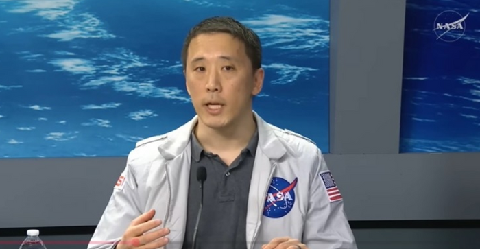 한국계 NASA <b>우주비행사 조니 김</b> "우주서 김치·밥 그리웠다"