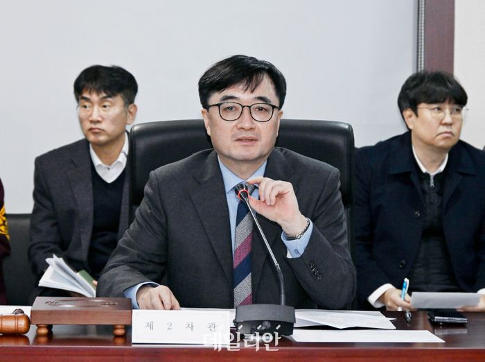 임기근 기획재정부 차관이 22일 서울 종로구 한국무역보험공사에서 열린 제12차 재정사업평가위원회를 주재,모두발언을 하고 있다.ⓒ기획재정부