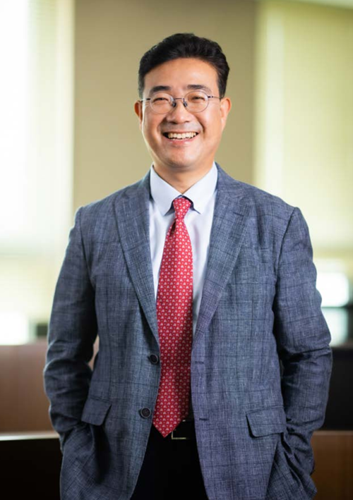 ‘AI 괴짜 삼국지’를 집필한 김영수 한국 비즈니스 AI 연구소 대표 ⓒ