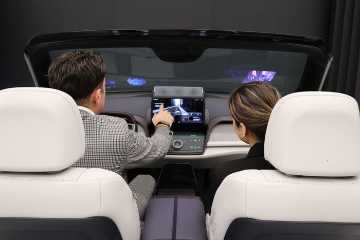 현대모비스 부스에 마련된 엠빅스 7.0.ⓒ현대모비스