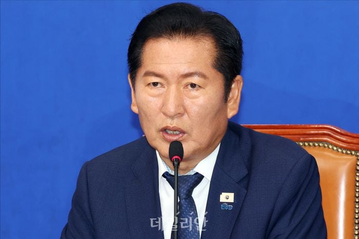 "우린 모두 친명파" 정청래의 李대통령 마중…'명·청 갈등' 마침표?