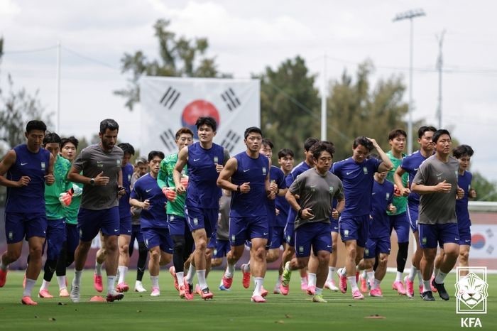 일본-독일전 스코어 맞힌 서튼 “한국, <b>남아공</b>전 2-0 낙승” 예측