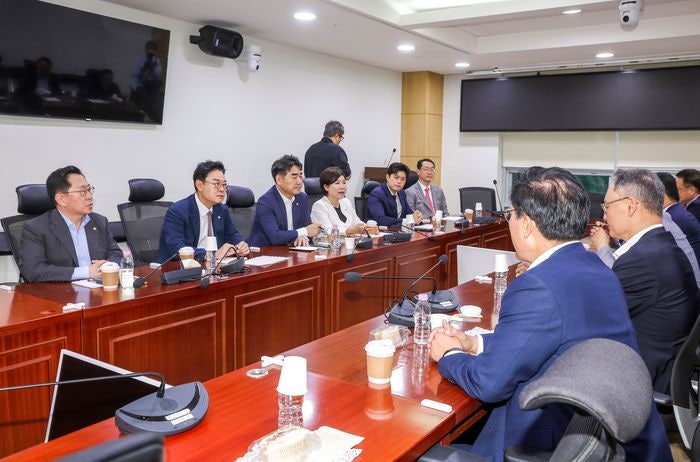 "장동혁, '징계 정치' 좌시하지 않을 것"…대안과미래, 윤리위 재가동에 경고