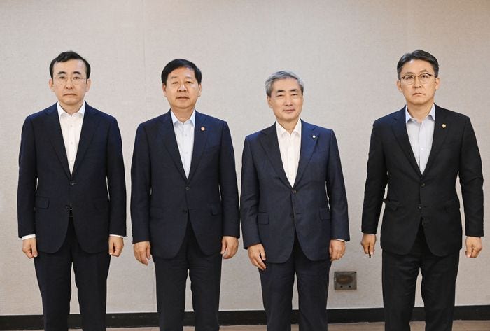 구윤철 "7월 중 <b>원화 국제화</b> 로드맵 발표"…시장안정 대응 강화