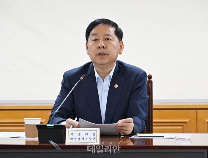 정부, <b>단일종목 레버리지 규제</b> 강화…예탁금 1000만→3000만원