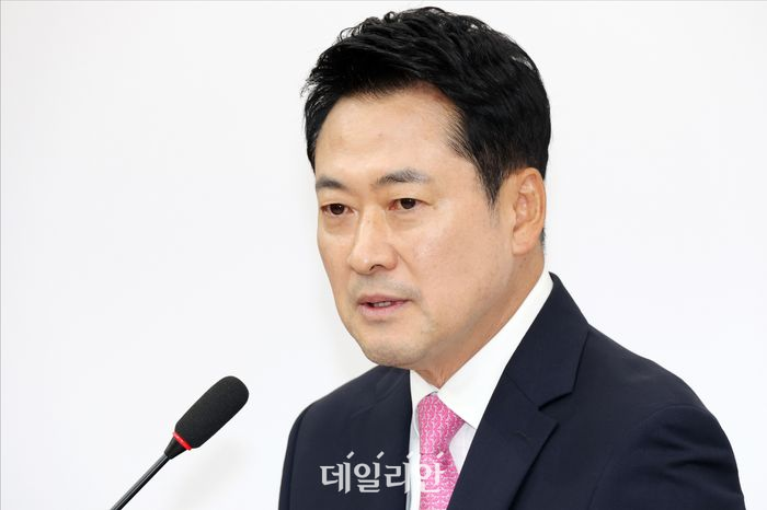 <b>장동혁</b> "100% 국민경선 <b>반대</b>…당원 의사 반영이 <b>공천</b> 원칙"