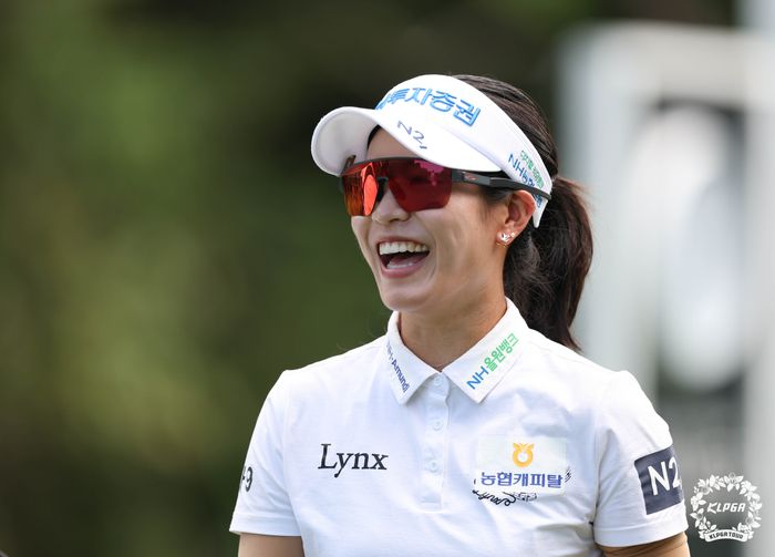 제주서 다시 불붙은 <b>박민지</b>…KLPGA 새 역사까지 이제 36홀