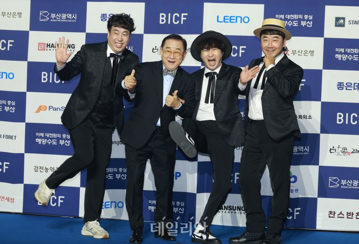 ‘전유성 없는 전유성 쇼’ 팀    </div>

    <div class=