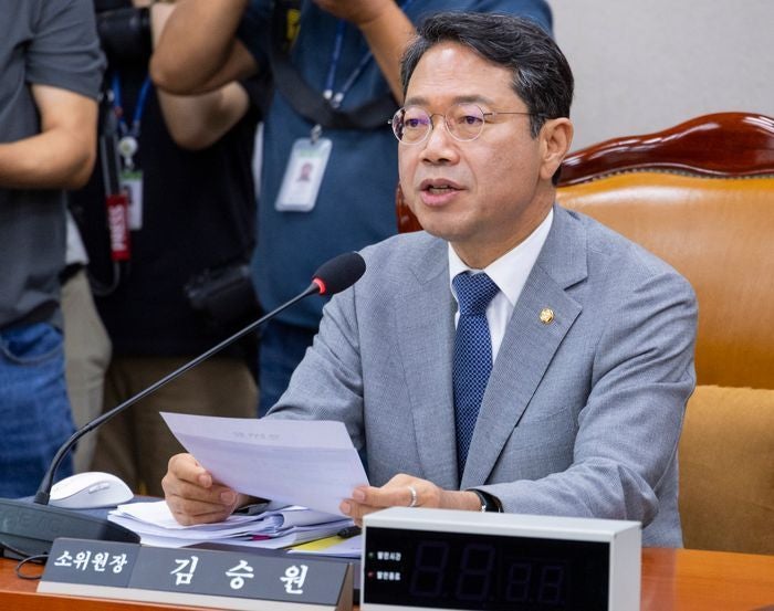 '<b>검찰개혁</b> 강성파' <b>김승원</b>…입법 선봉서 법무장관 후보자로 [뉴스속인물...
