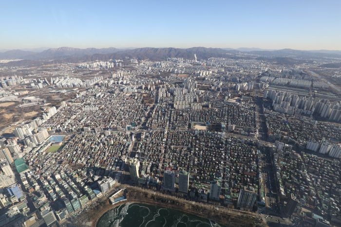 재건축·재개발이 끌었다…<b>서울 주택 착공</b> 1년 새 44% <b>증가</b>