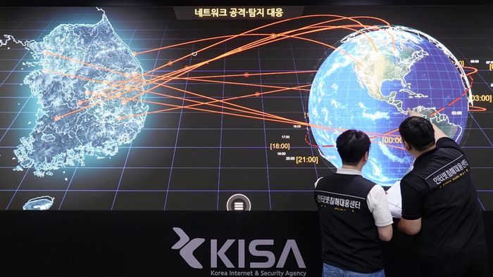 한국인터넷진흥원(KISA)은 추석 연휴 기간 사이버 위협에 대비해 24시간 비상 대응 체계를 운영하고, 사이버 위협을 집중적으로 모니터링한다.ⓒKISA