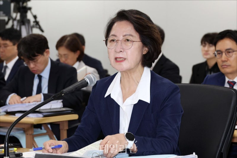 [2026 <b>국감</b>] <b>추미애</b>, 김지용 반대 입장 재확인…"알고도 침묵하면 역사...
