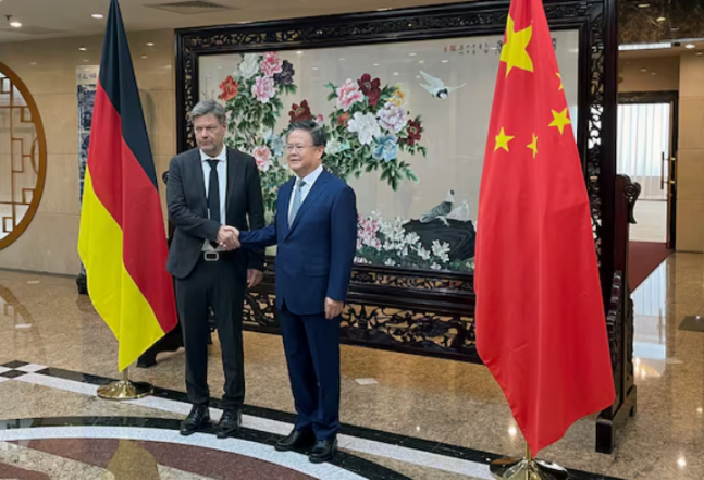 <b>중국</b>, EU <b>전기차</b> 관세 보복 시사하자 독일 "징벌적 관세 아니다"