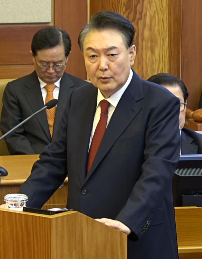 대통령실 "<b>윤 대통령 개헌 의지</b> 실현돼 새시대 열기 희망"