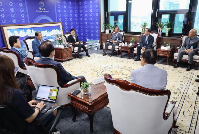 <b>정동영</b> “<b>개성공단 폐쇄 사과</b>...희망 만들기 재개해야”