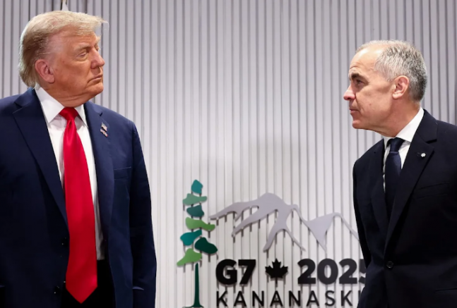 ◆…도널드 트럼프 미국 대통령(왼쪽)과 마크 카니 캐나다 총리.사진=로이터통신