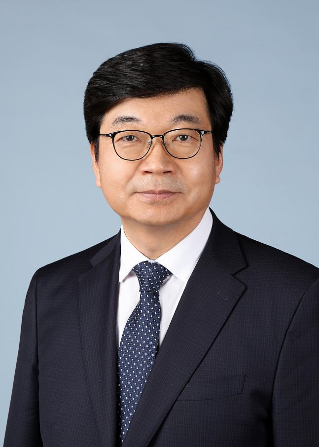◆…법무법인 율촌 안경봉 상임고문 [사진=법무법인 율촌 제공]