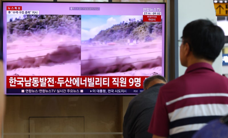 <b>네팔</b> '대<b>홍수</b>' 참사 연일 집중 보도… 취재진도 급파
