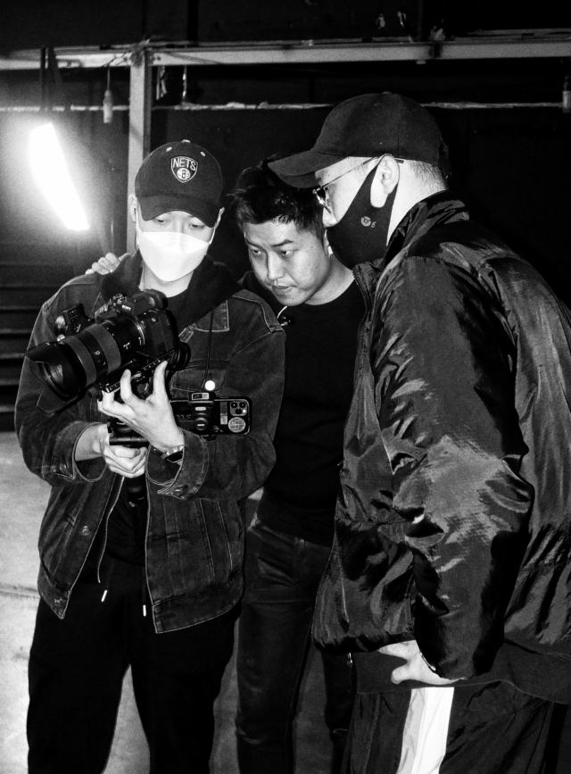 (왼쪽부터) 황지우 디렉터, 황지우 디렉터, 래퍼 코르캐쉬, 박지석 COO