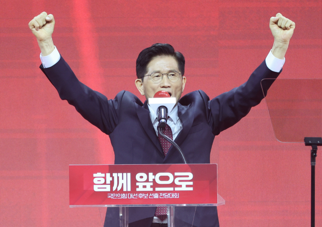 경기 고양시 킨텍스 '제5차 전당대회'에서 국민의힘 최종 대선 후보로 선출된 김문수 후보 [ⓒ 연합뉴스]