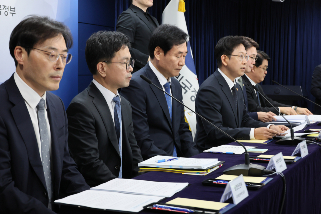 배경훈 부총리 겸 과학기술정보통신부 장관이 22일 서울 종로구 정부서울청사에서 범부처 정보보호 종합대책을 발표하고 있다.[ⓒ연합뉴스]