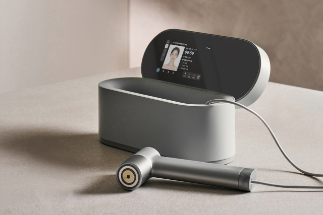 세라젬의 뷰티 디바이스‘메디스파 올인원’[사진=세라젬]