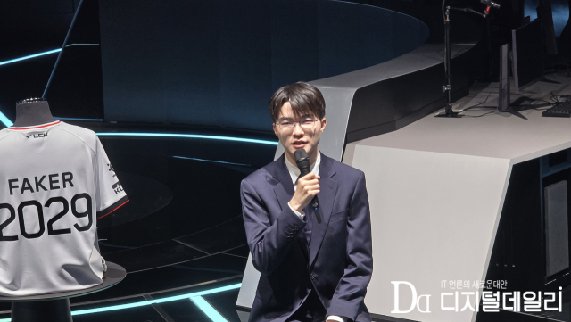 '����Ŀ' �̻���.